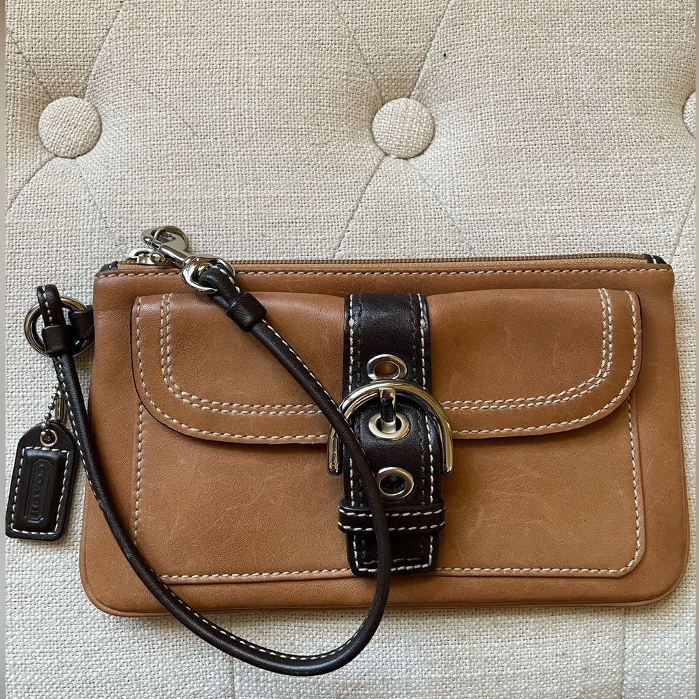 Coach buckle wristlet/wallet